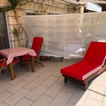 Apartament Cozy New Flat For 2 Or 3 Hvar Town Zewnętrze zdjęcie