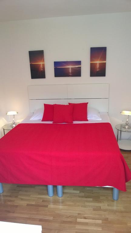 Apartament Cozy New Flat For 2 Or 3 Hvar Town Zewnętrze zdjęcie