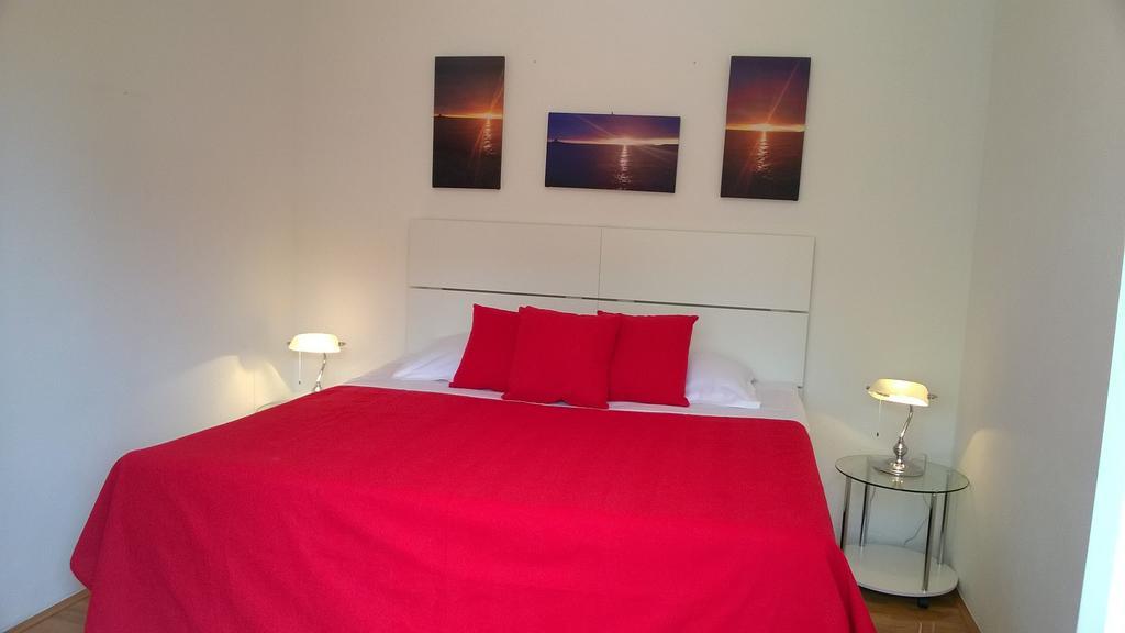 Apartament Cozy New Flat For 2 Or 3 Hvar Town Zewnętrze zdjęcie