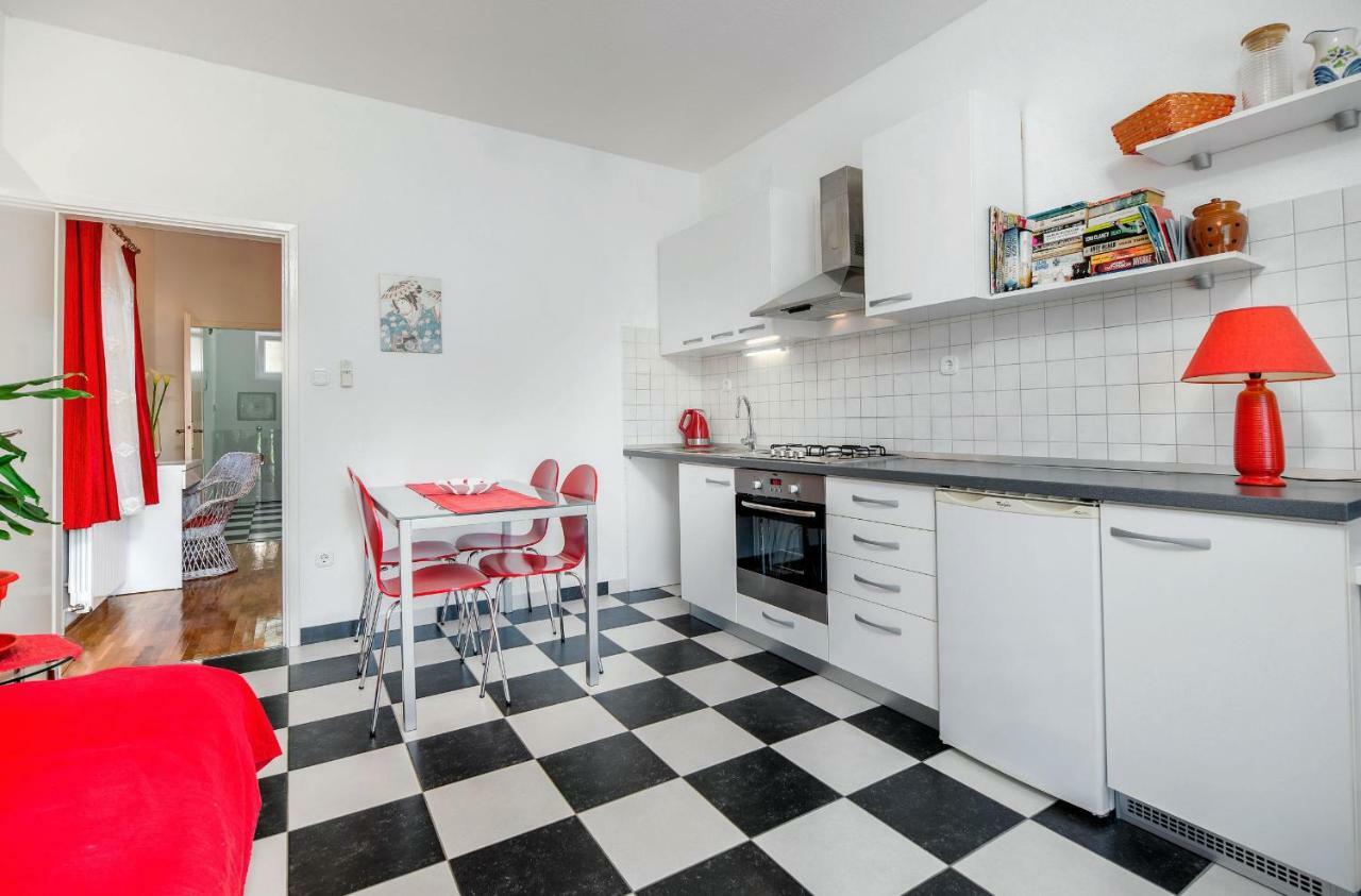 Apartament Cozy New Flat For 2 Or 3 Hvar Town Zewnętrze zdjęcie
